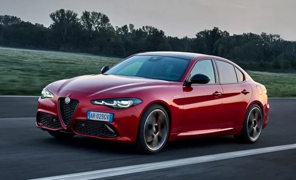 Alfa Romeo Giulia Ti Sedan