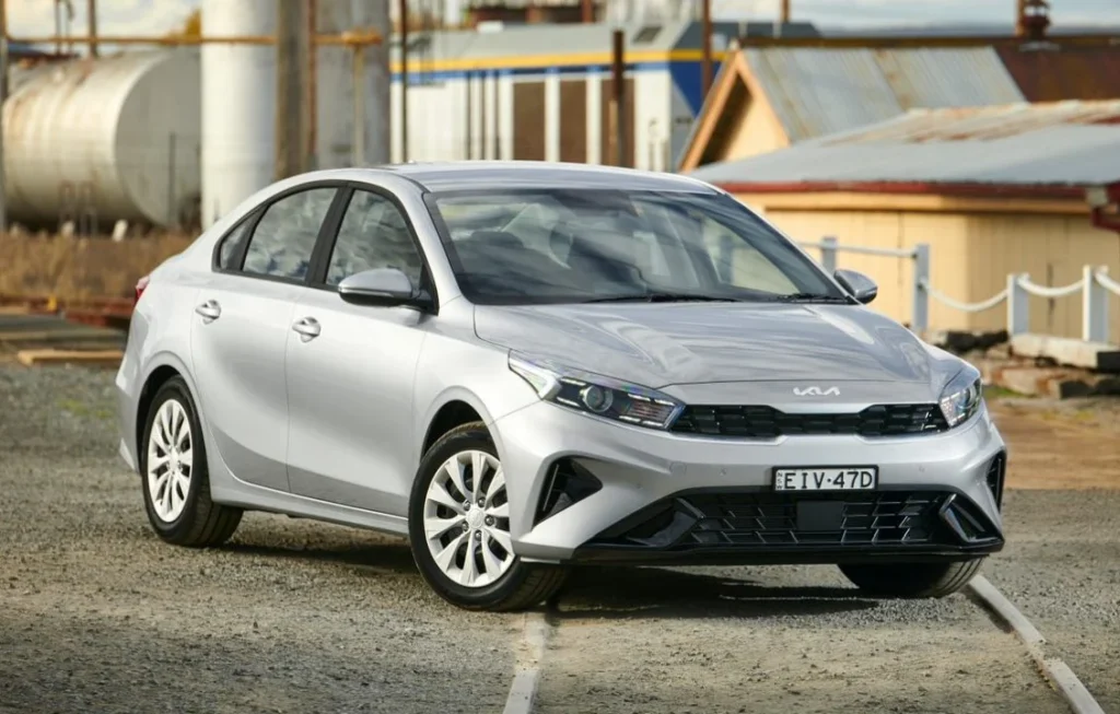 KIA Cerato S Sedan