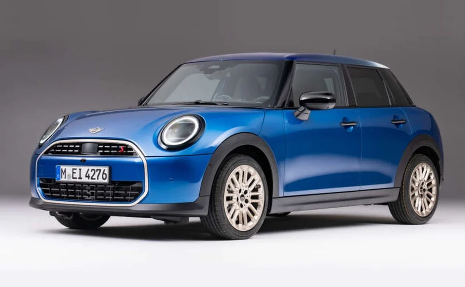 Mini 5D Hatch Cooper C Core Hatchback
